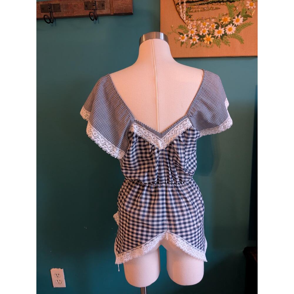 Vintage 70s Boho Gingham Lace Trim Top Handkerchief Hem - Picture 4 of 4